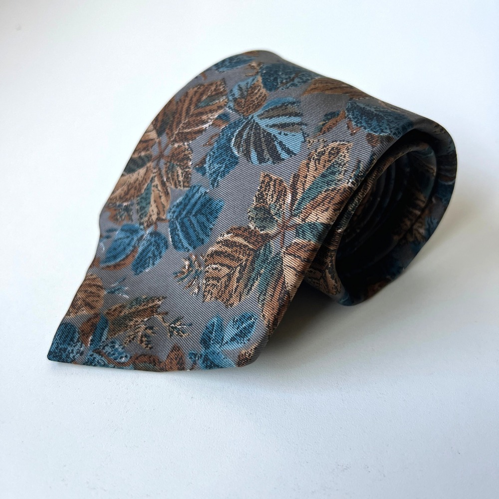 Claybrooke NWT Vintage Silk Tie Gray Blue Brown Leaf Pattern 55.5"